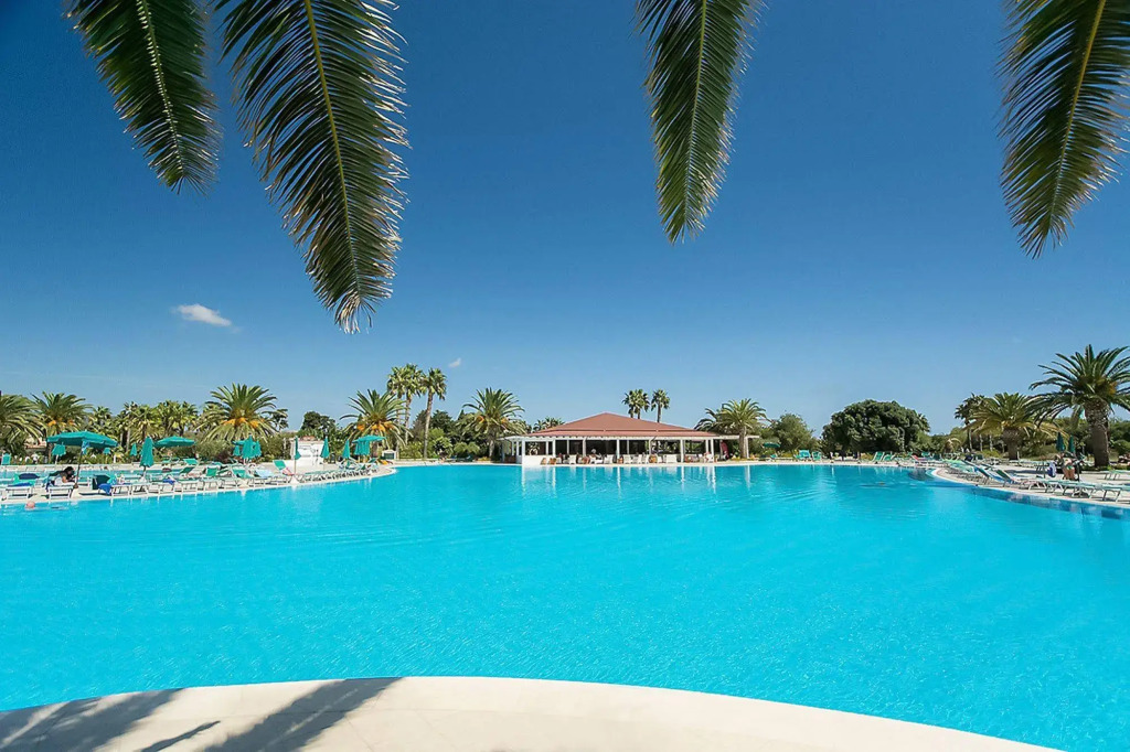 Club Hotel Marina Beach