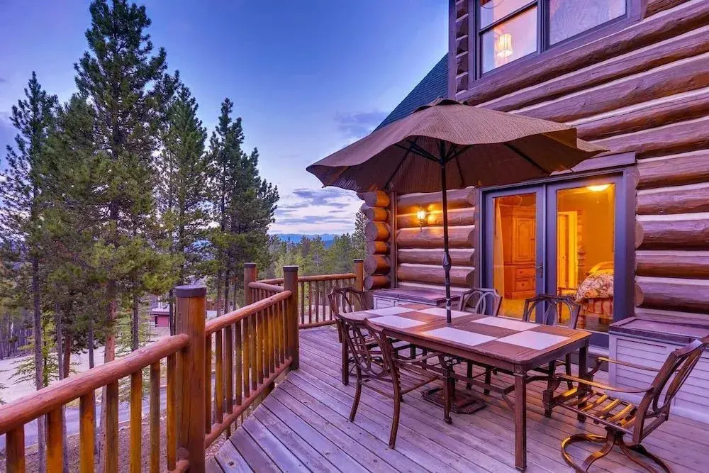 Ski Classic Lodge