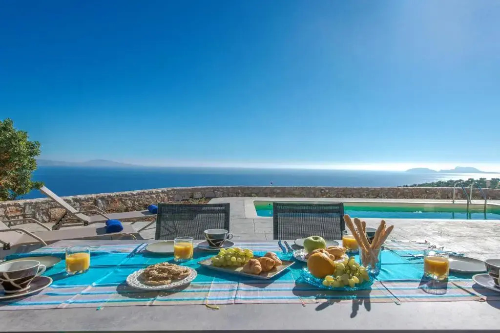 Tranquil sea view villa with private pool, just 2km from the beach