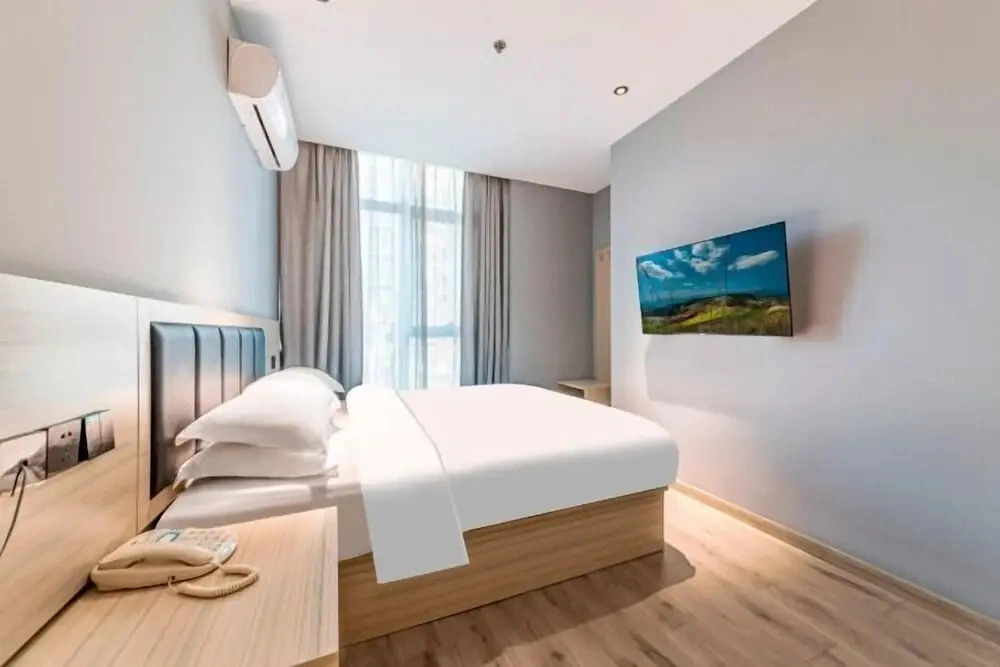 Zhuji Huayang Xinfulong Hotel