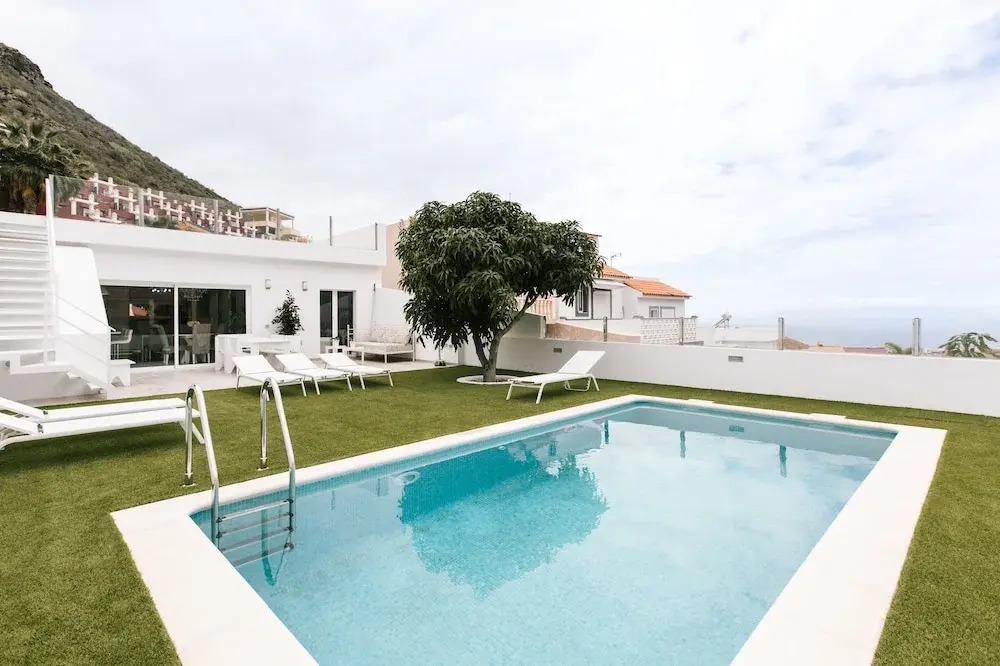 Villa;The White Pearl: Exclusive Villa