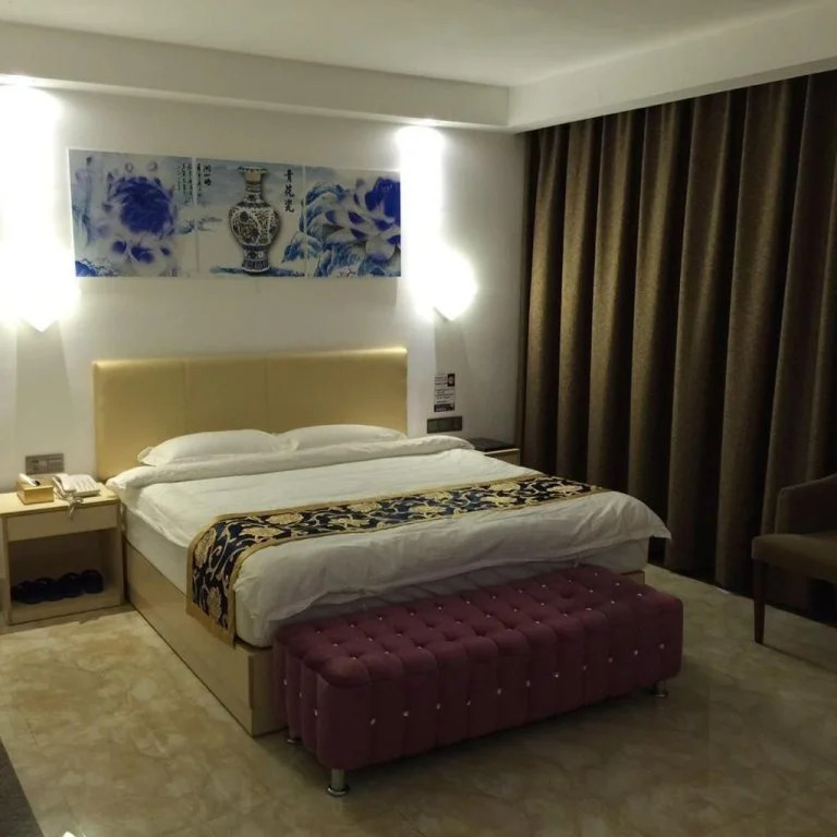 Yizhisi Theme Hotel