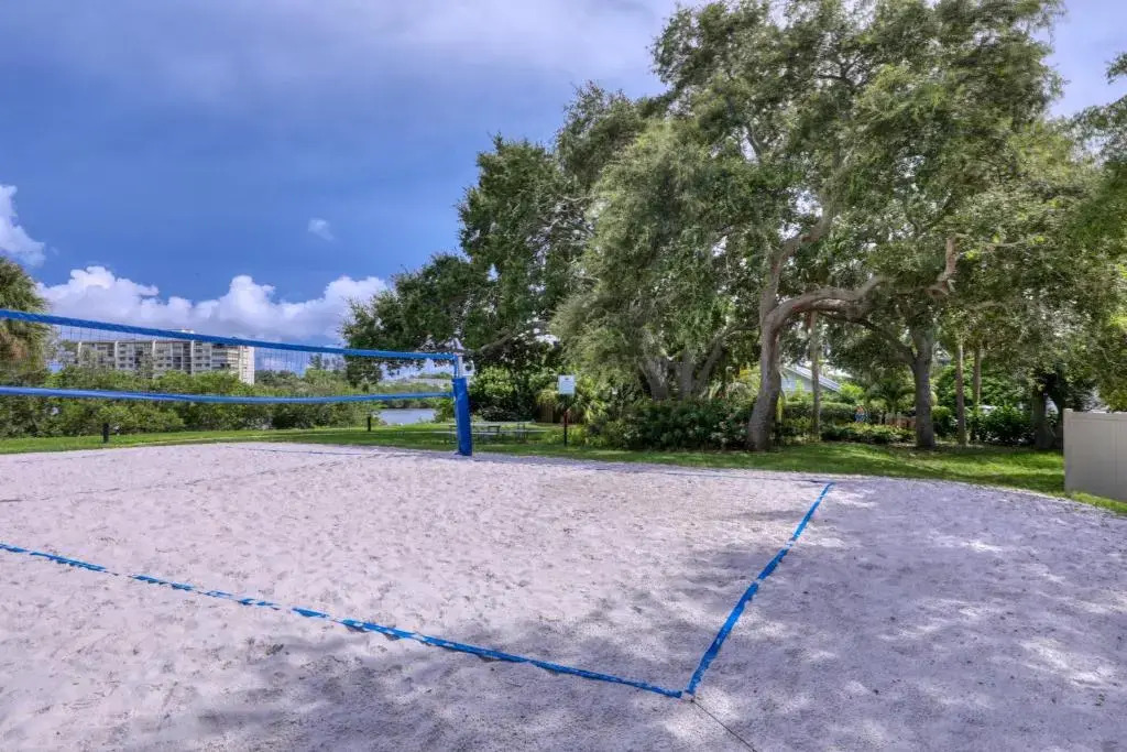 BeachTrail Lodging