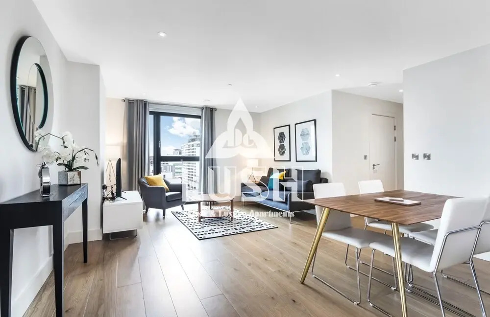 Lush Apartment London Designer Outlet