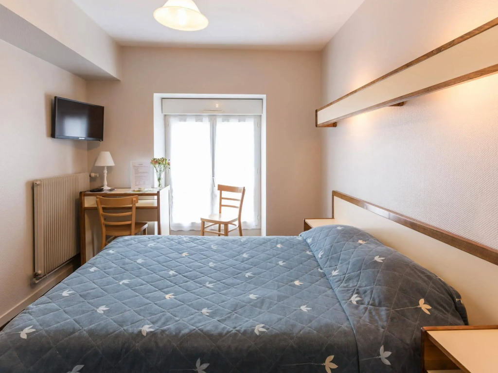 Logis Hôtel & Restaurant - Le Saint-Louis