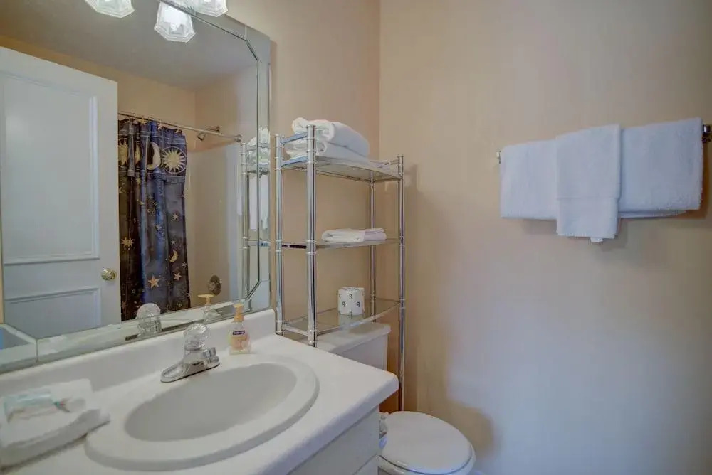 Gulf Highlands Beach Resort by Counts-Oakes Resort Properties