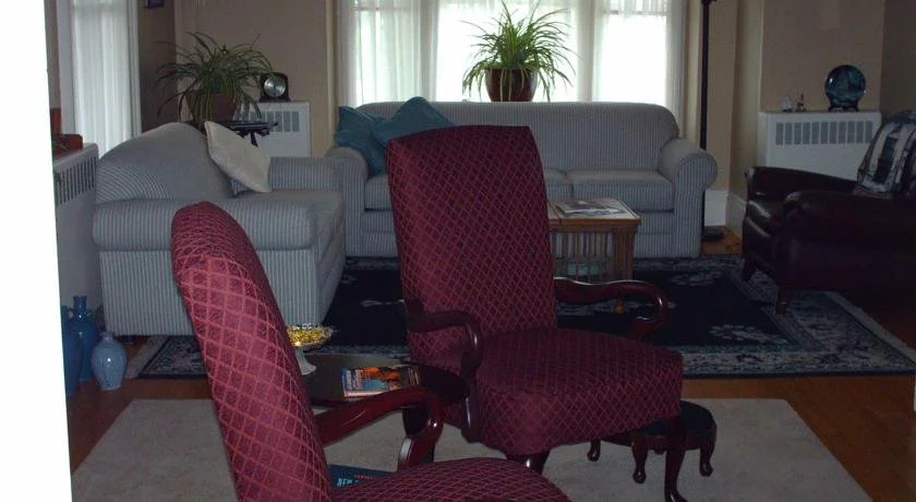 Bennett House Bed & Breakfast