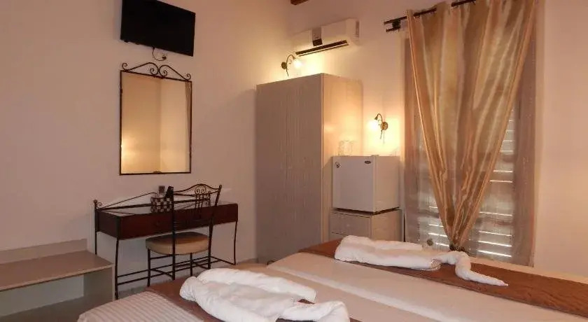Nisiotiko house in Tinos near the beach