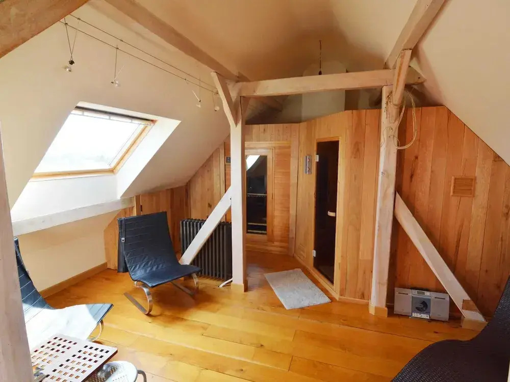 Comfortable Home with Sauna