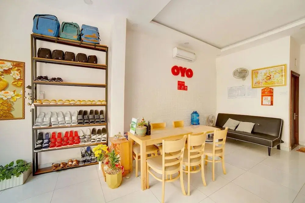 Oyo 644 Stella House & Apartment