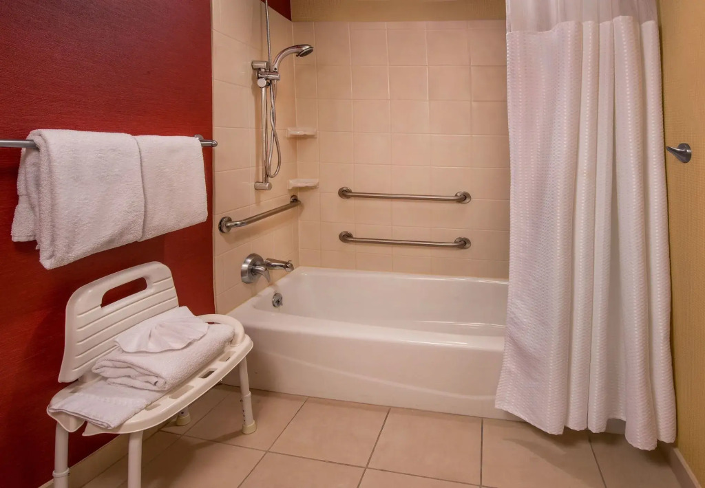Courtyard by Marriott Newark-University of Delaware