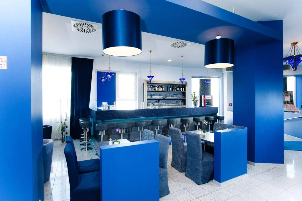 Lenas Donau Hotel