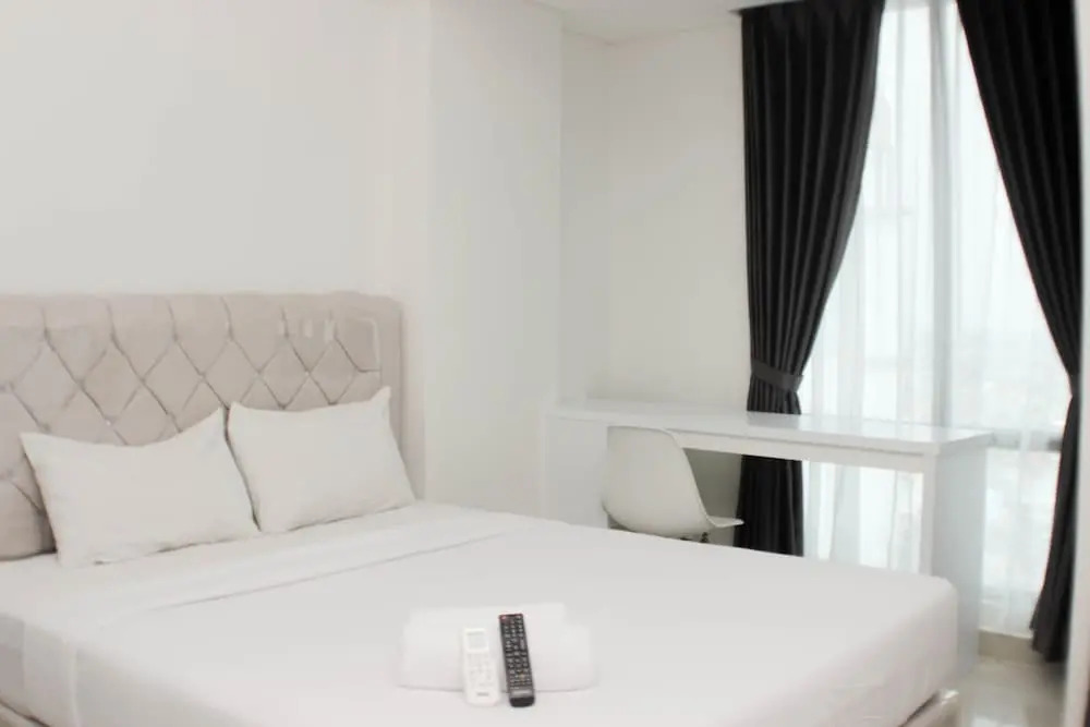 Best Choice and Comfy Studio Apartment LRT City Bekasi