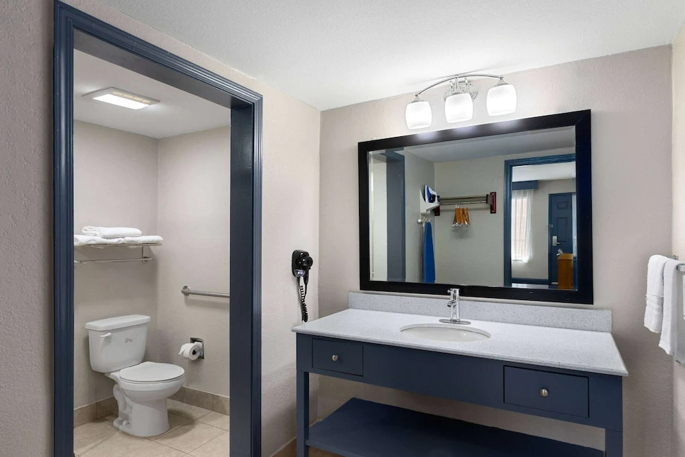 Americas Best Value Inn/carlisle
