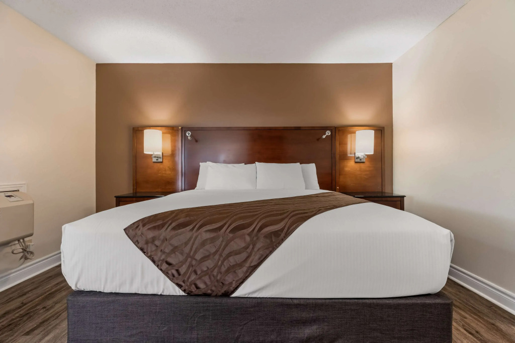 SureStay by Best Western Kemptville.
