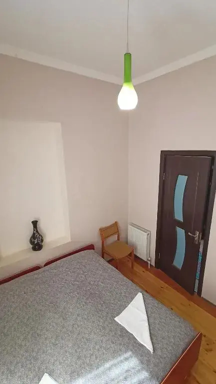 Mero House