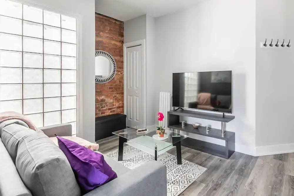 Cozy 1BR Apt w Netflix - Prime Location