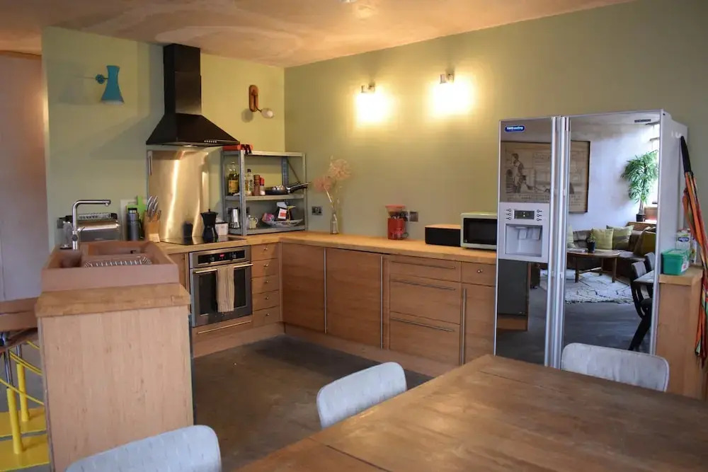 1 Bedroom Camberwell Apartment
