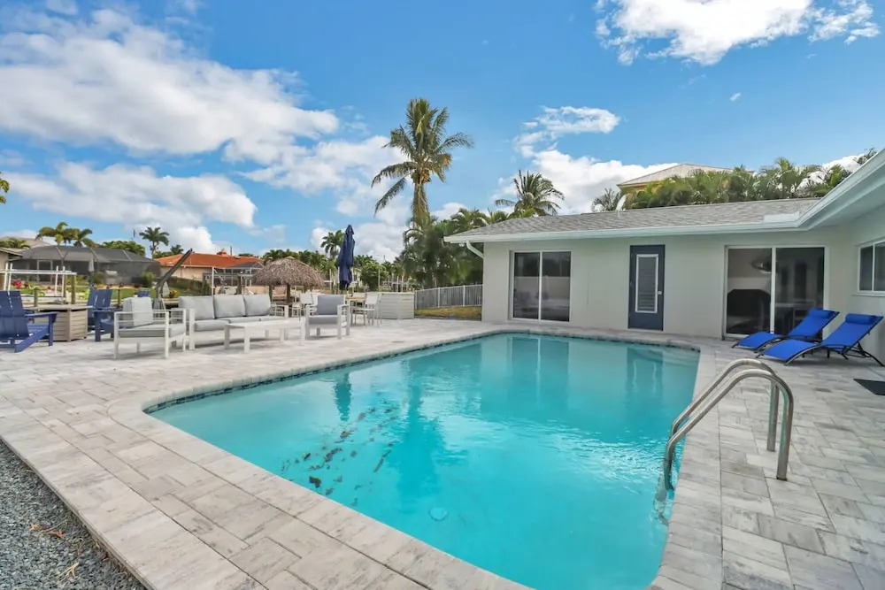5609 Del Rio Ct
