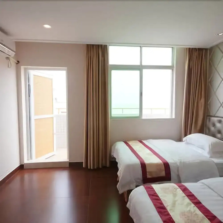 Longquan Hotel