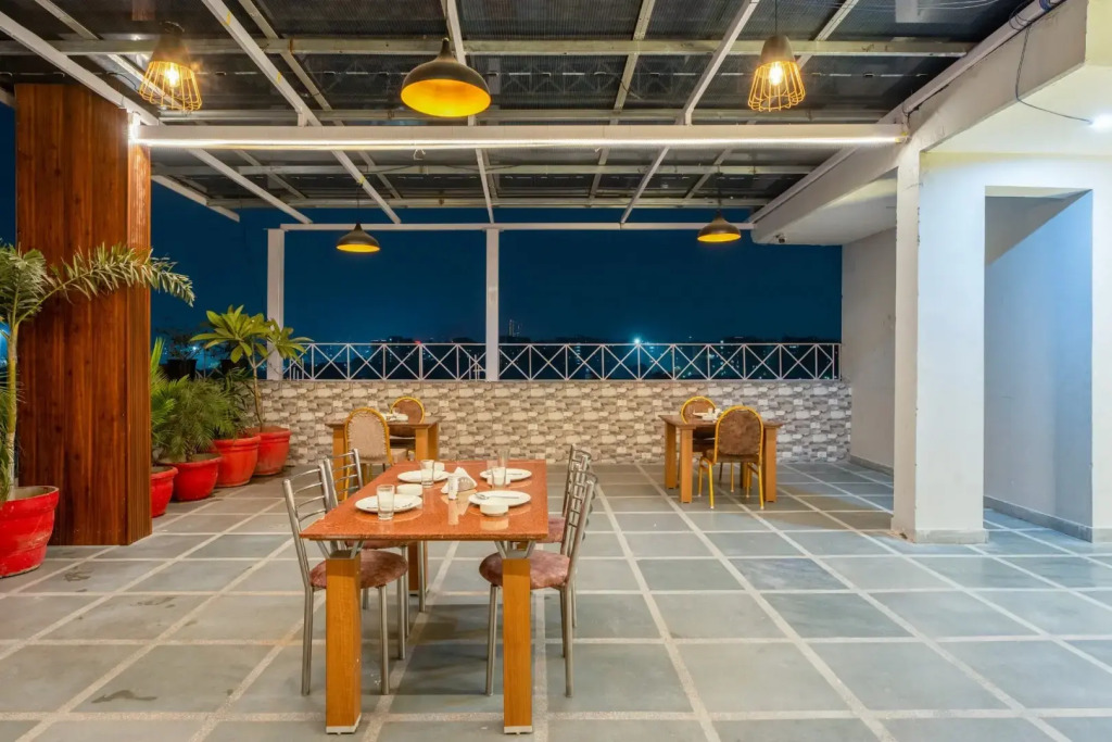 Plum Tree Hotels