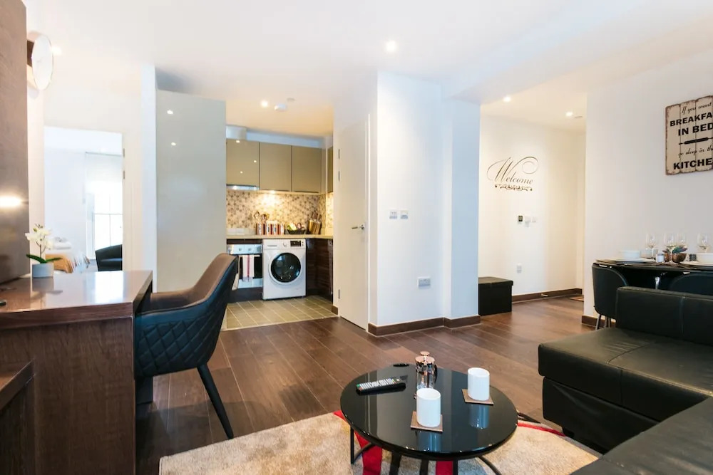 CDP Apartments - 104 King Charles