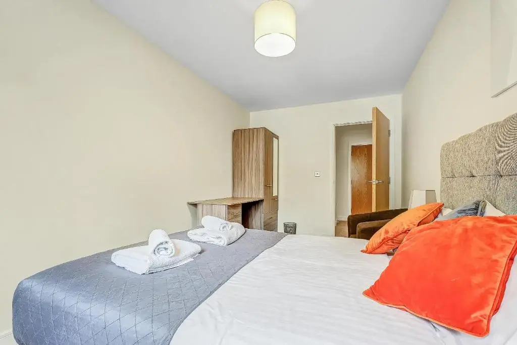 Alder House Serviced Apartment by Ferndale