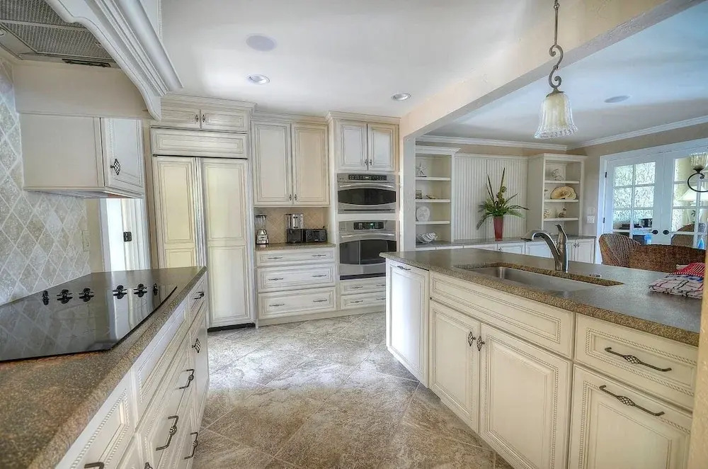 21 Windjammer Court