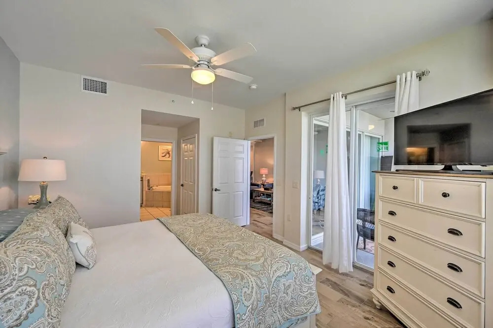 Luxury Golf Villa in Beautiful Lely Resort w/ Pool