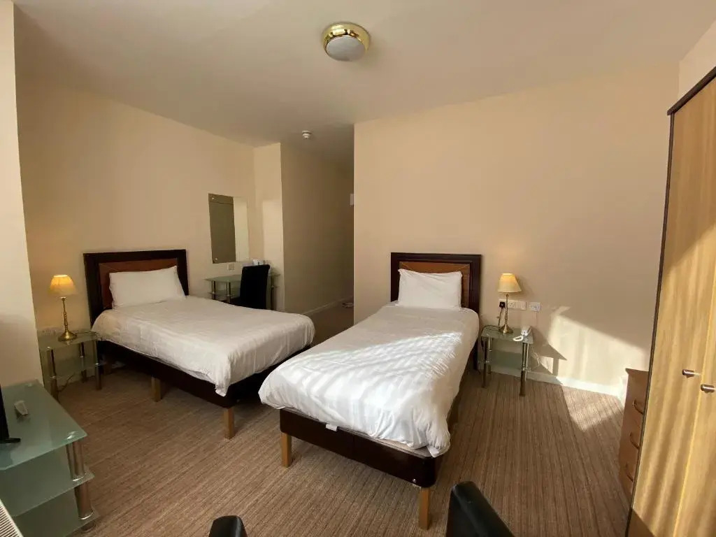 Royal Hotel