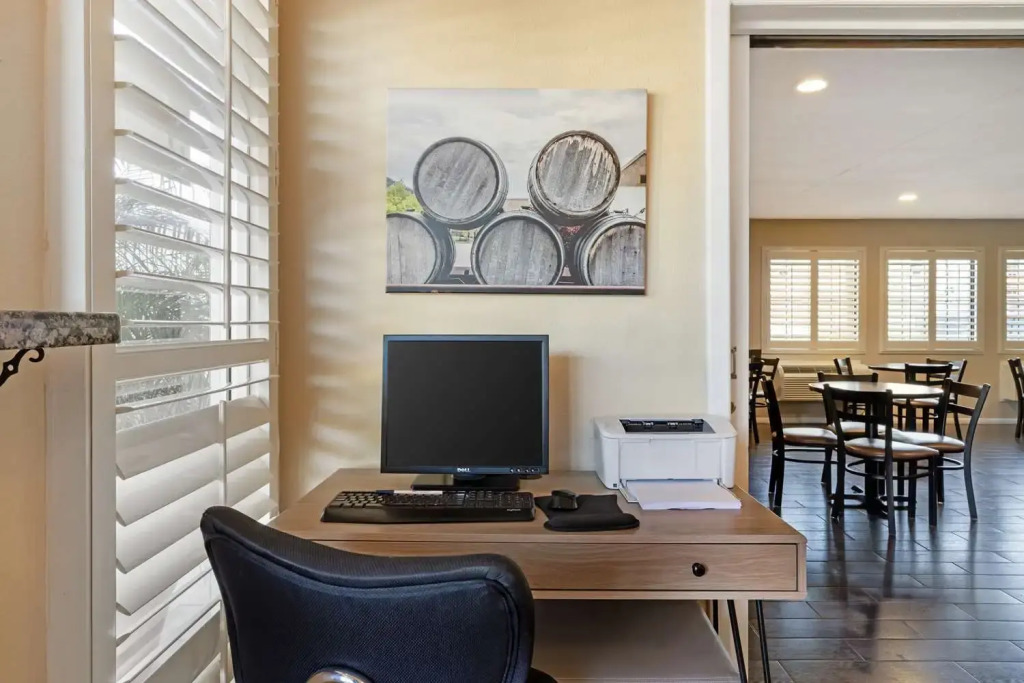 Sonoma Winegrowers Inn