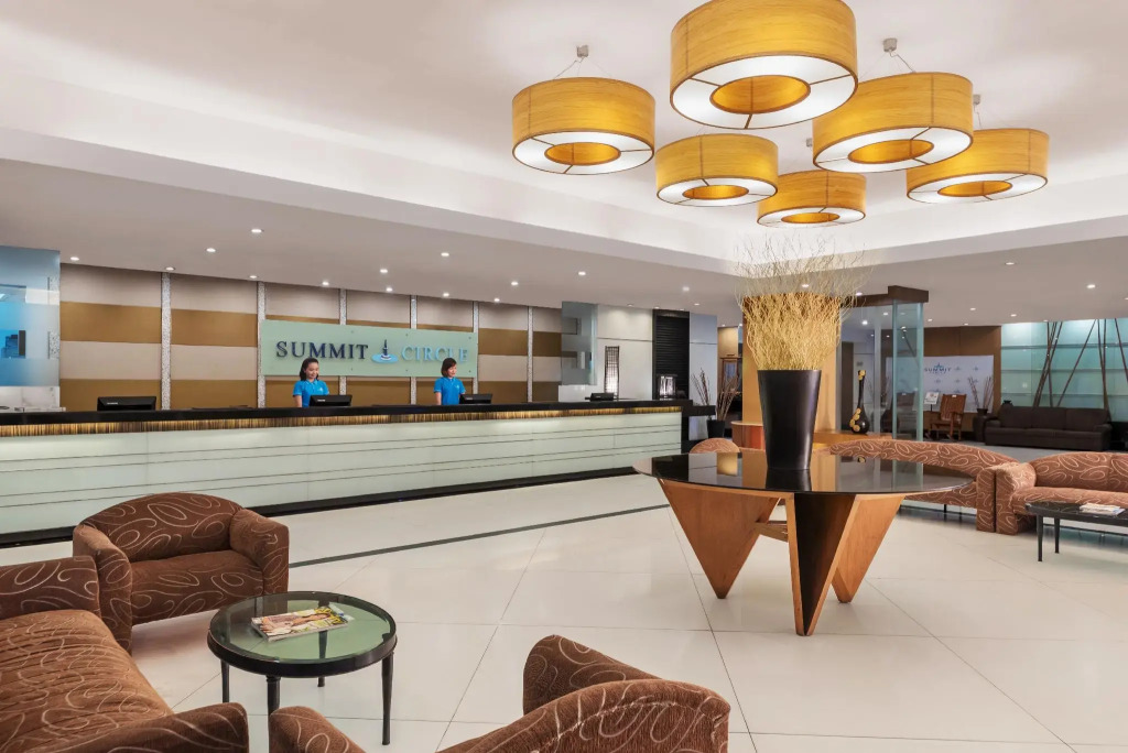 Summit Circle Cebu