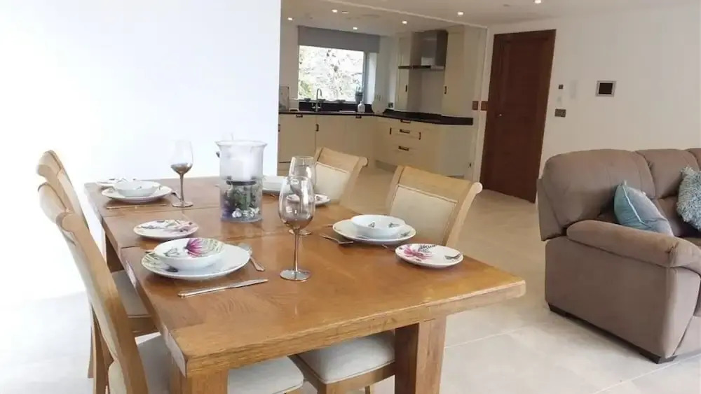 Waters Edge 10