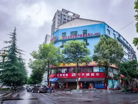 Tehiton Hotel