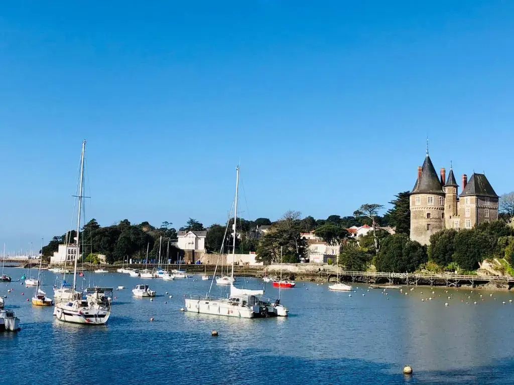 Maison Avec Terrasse a 50 M de la Mer