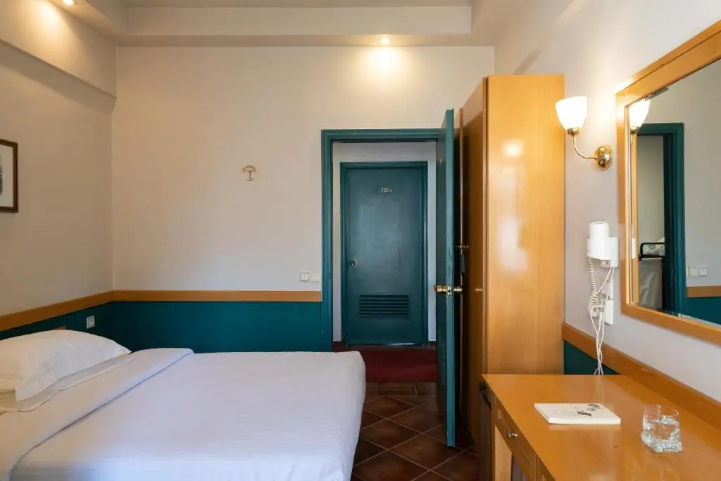 Hotel Ntinas
