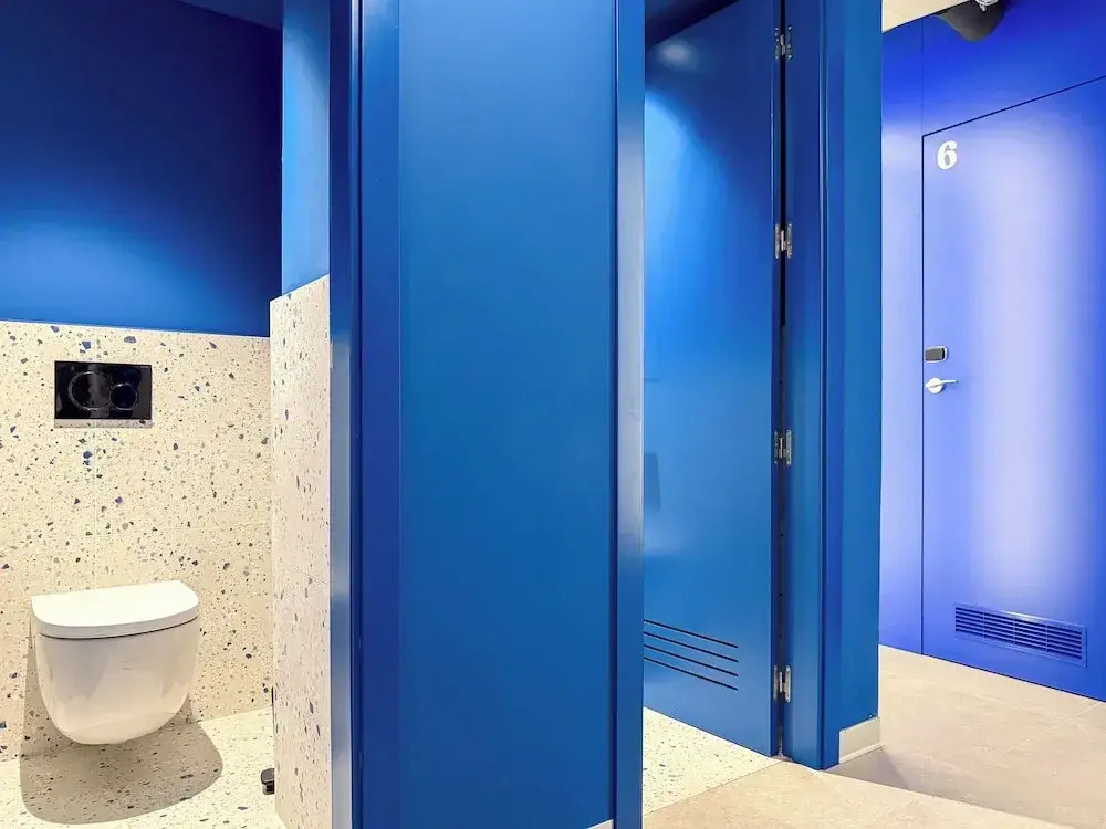 Coeo Hernan Ruiz Rooftop Pool Hostel