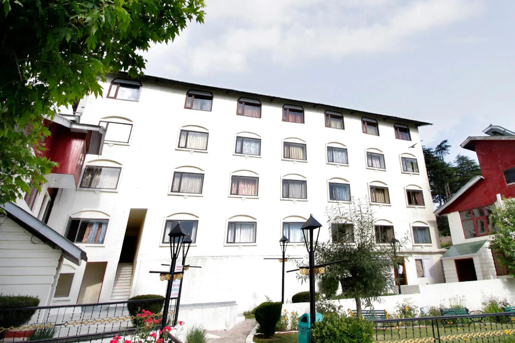 Vardaan Hotels - PatniTop
