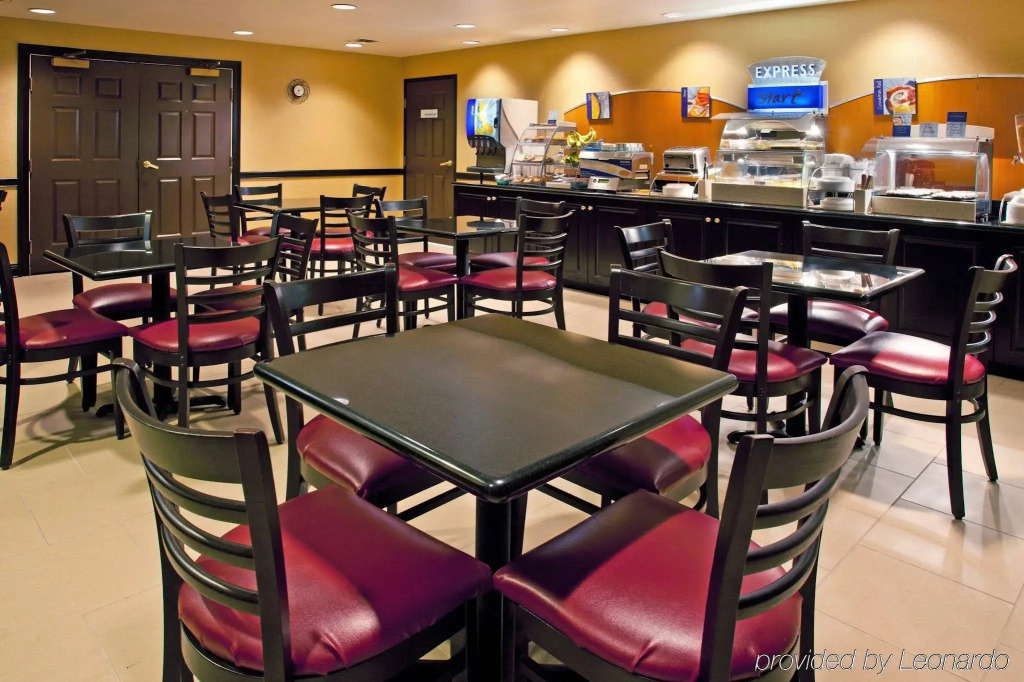 Holiday Inn Express & Suites Columbus East - Reynoldsburg by IHG