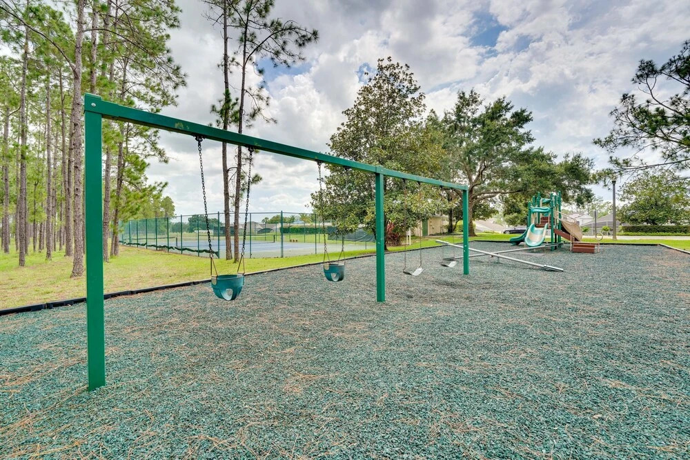Large Villa - Close to Disney with extended patio and golf course views