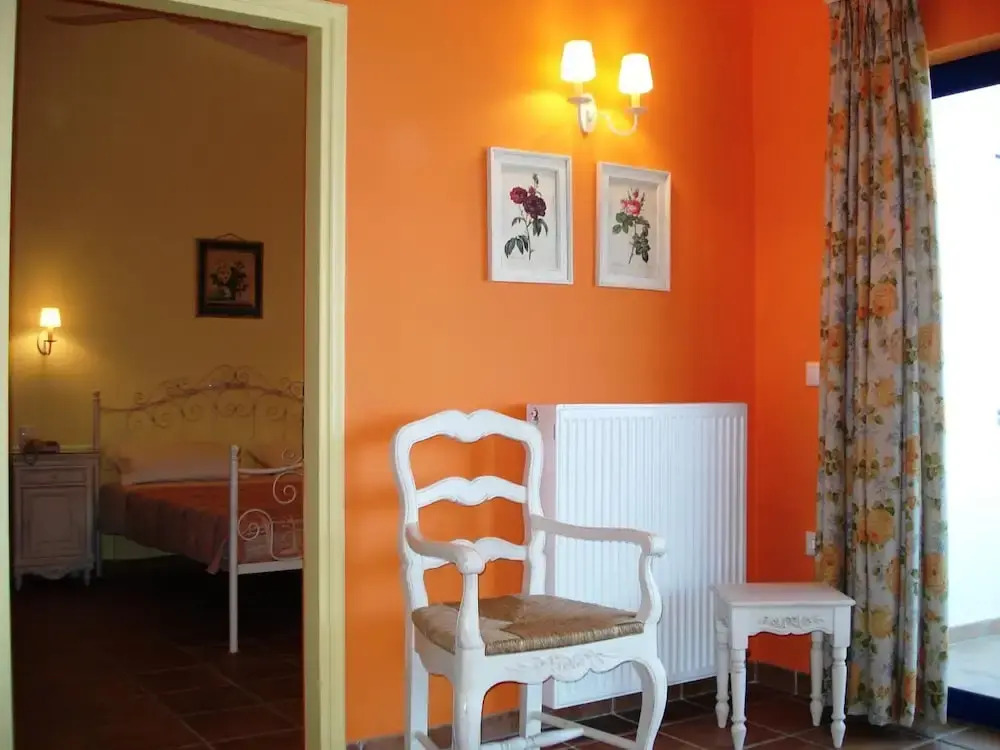 Agnadi Hotel