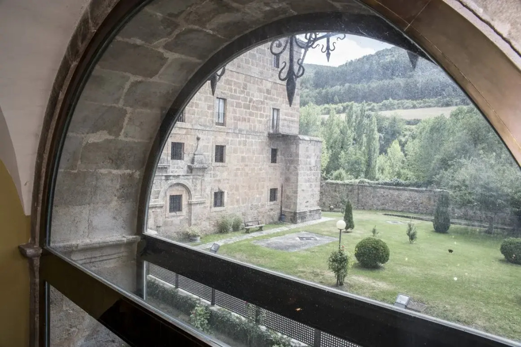 Hospederia Monasterio San Millan Hotel