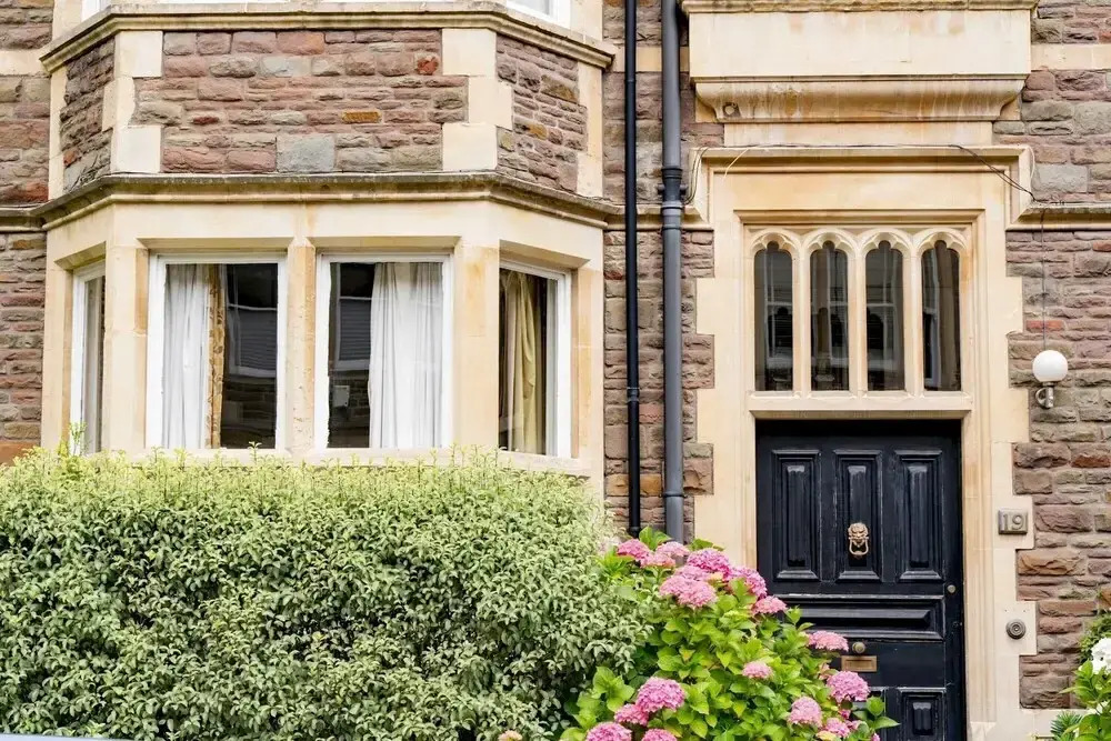 Your Apartment Mortimer Road