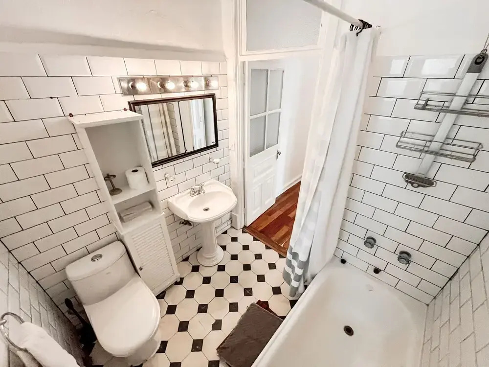 Deco Housing Luxury Rentals in Roma Norte