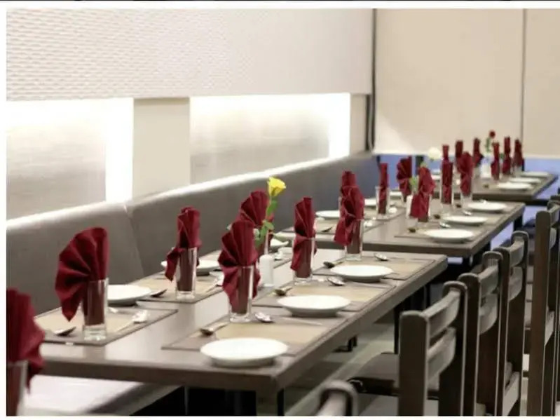 Raajpath Hotel Vadodara