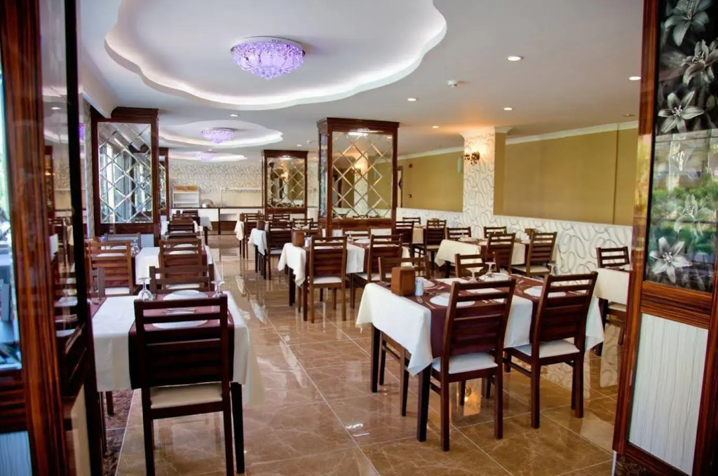 Oji Beach Hotel