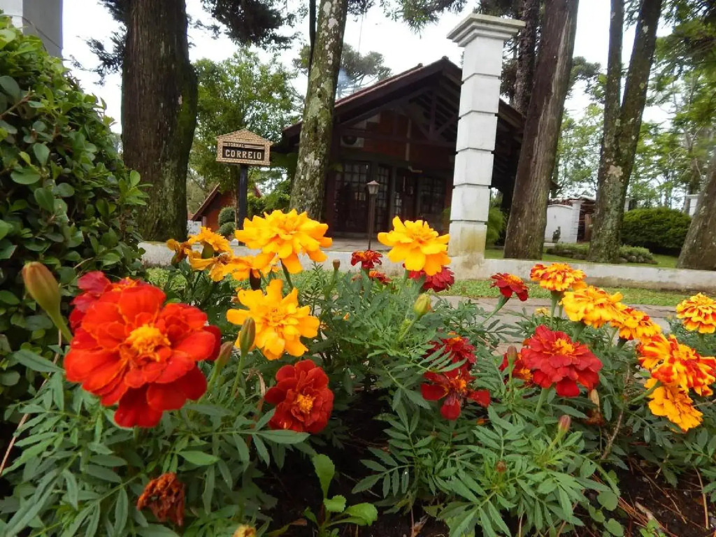 Hotel Cabana Jardim de Flores