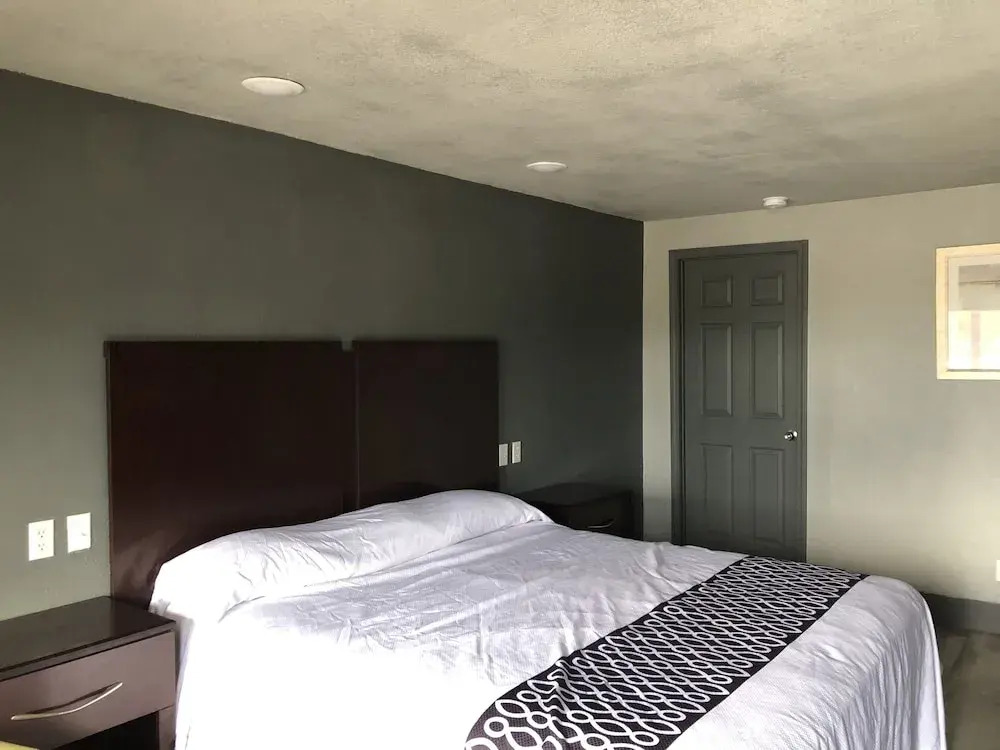 Budget Inn Valparaiso/Niceville @ Eglin AFB & Destin-FWB Airport