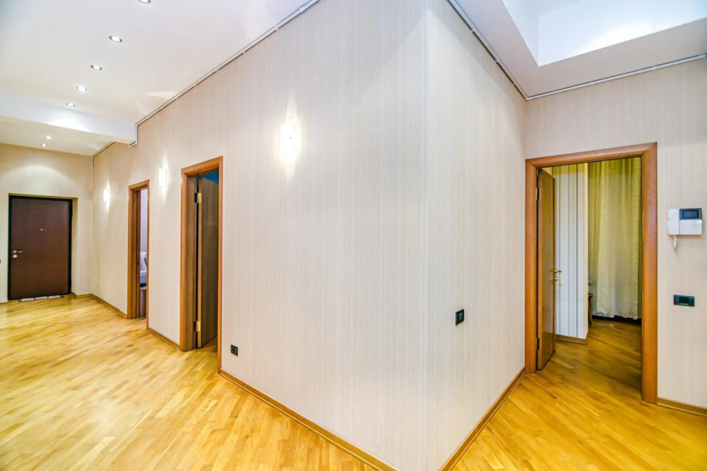 Zarifa Aliyeva str. 28 M63 Daire