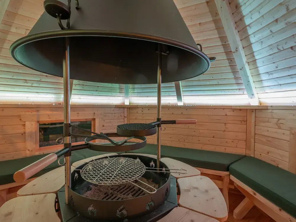 Weedingshall Lodges